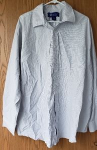 Men's button down dress shirt